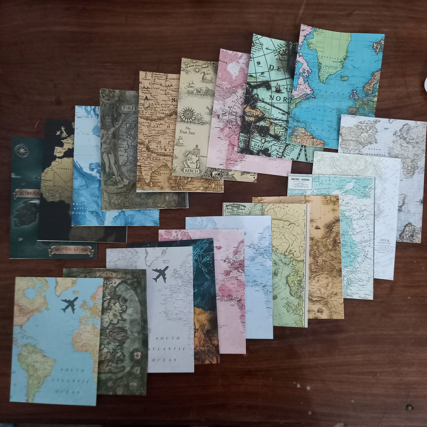 Maps Pack of 20 paper journal crafts (A6 size)