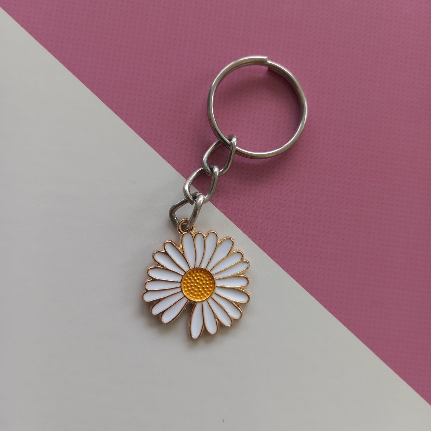 Daisy Keychain