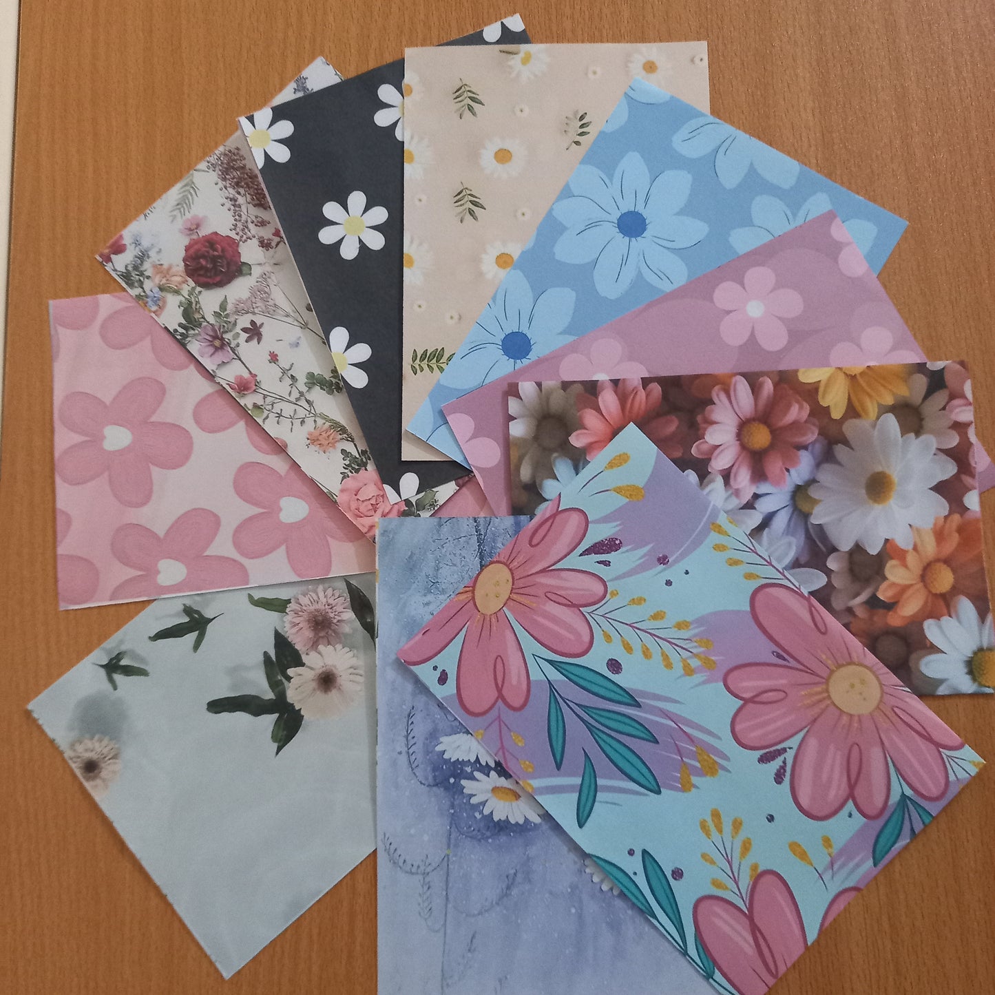 Floral Fantasia Pack of 20 paper journal crafts (A6 size)