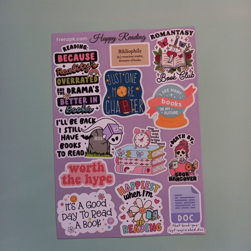 Happy Reading - UNCUT sticker sheet A6 size
