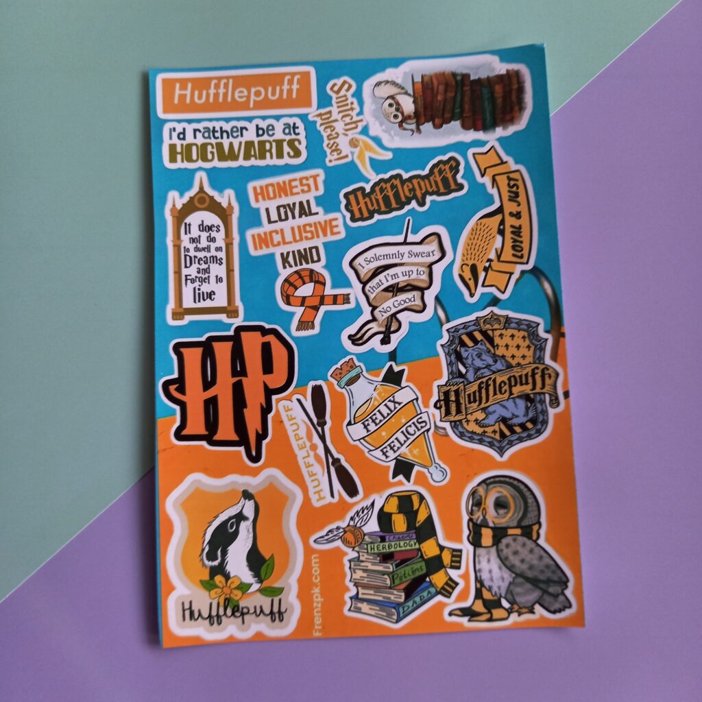 Hufflepuff Harry Potter - UNCUT sticker sheet A6 size